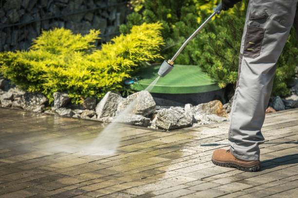 Best Patio and Deck Pressure Washing  in Jeffersonville, IN